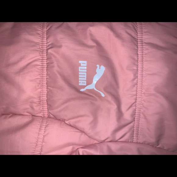 Puma jacket ( spring / fall ) - Picture 2 of 5